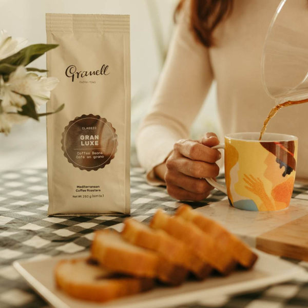 Vysokokvalitná káva Granell Gran Luxe, zrnková káva 100% arabica